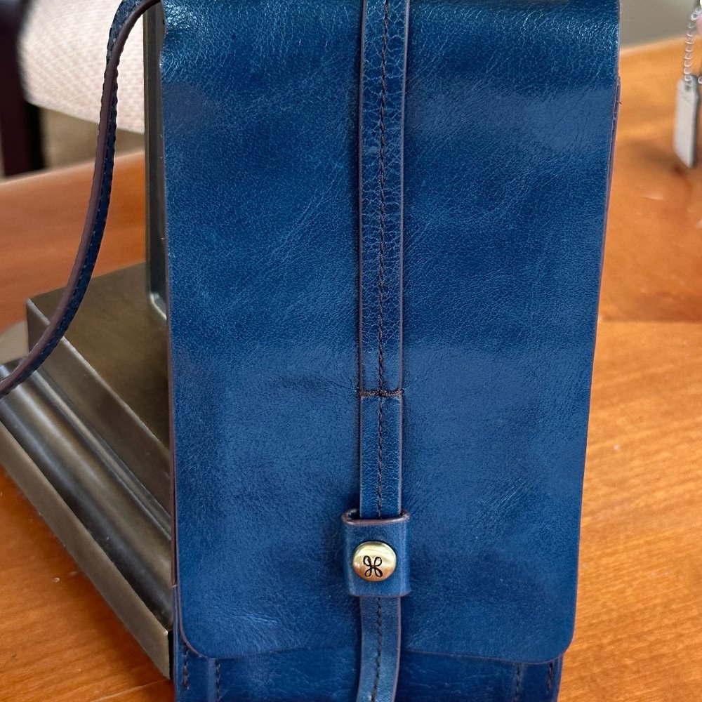 HOBO Token crossbody for phone, ID and credit cards
